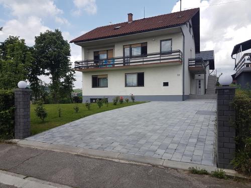 公寓 - 地面楼层