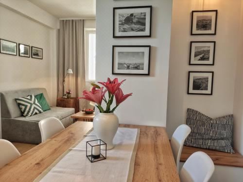 Marko's Apartment Two-Bedroom House