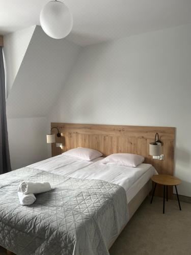 带浴室的双床房