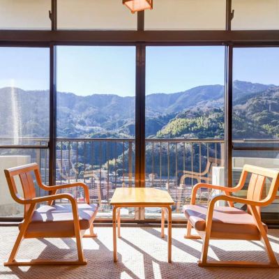 Japanese-Style Standard Room with Mountain View