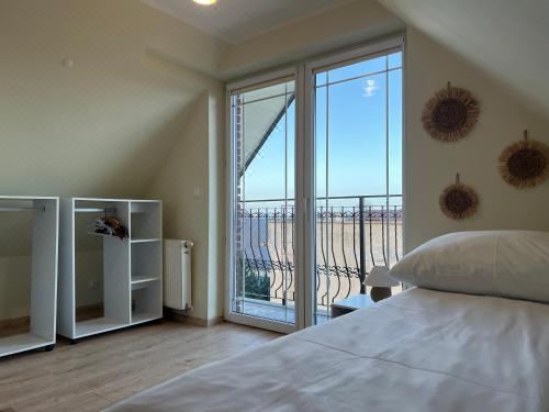 带露台的四人间