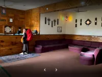 Gilgit Embassy Lodge فنادق في جيلجيت