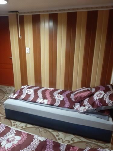 基本三人间-带共用浴室