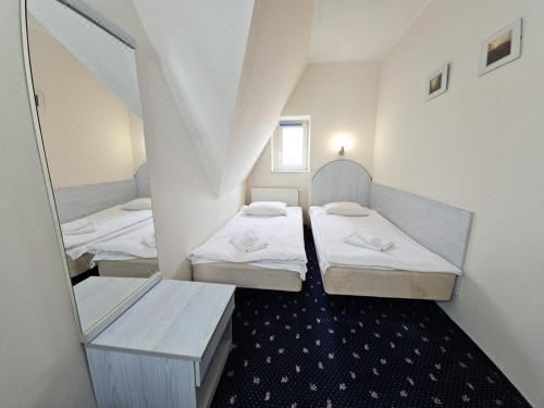 一室房（带沙发）