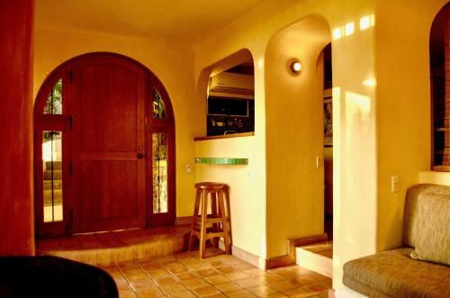 高级大床一室公寓