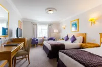 Ashdown Park Hotel Hotele w: 