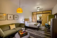Cavalry Court, by Valencia Hotel Collection