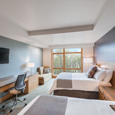 Deluxe Room-2 Queen Beds Cedarbrook Lodge Promo Code