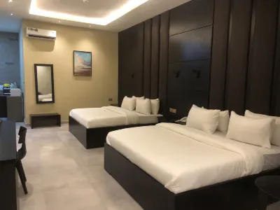 Rosmohr Gold Hotels in 