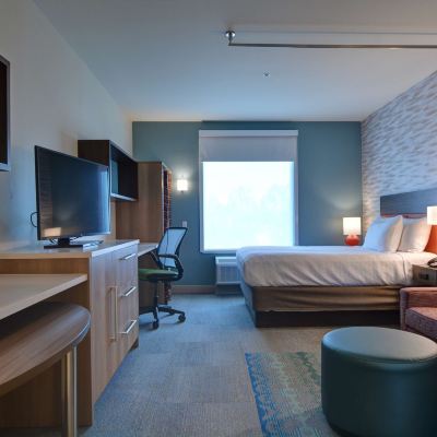 Queen Studio-Non-Smoking Home2 Suites by Hilton Panama City Beach, FL Promo Code