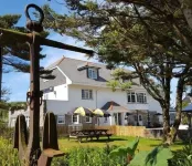 The Balnoon Inn with Rooms Hotel di 