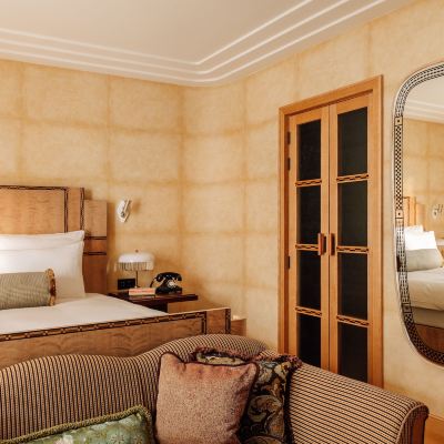 Deluxe Room Sommerro Promo Code