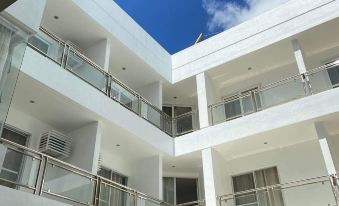 Jeffrey S Hotel - Housity