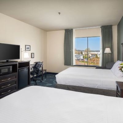 Room, 2 Queen Beds, Accessible, No Deck, Land View Park Point Marina Inn Promo Code