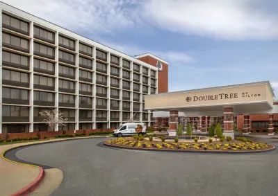 DoubleTree by Hilton Charlottesville Hotels in 