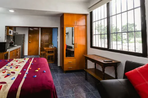 Suite Studio Serviced Apartments