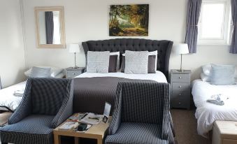 The Moorhead Bed & Breakfast - Housity