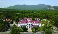 Eastern Slope Inn Resort