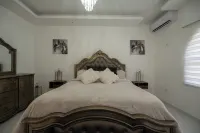 ทัสคานี ซัน วิลล่า แอท เลกาซี ทาวน์เฮาส์ โรงแรมใน