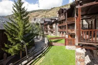 Tarter Mountain Suites Hotels in 