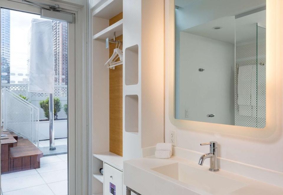 Yotel New York Times SquarePenthouse King Suite With Terrace