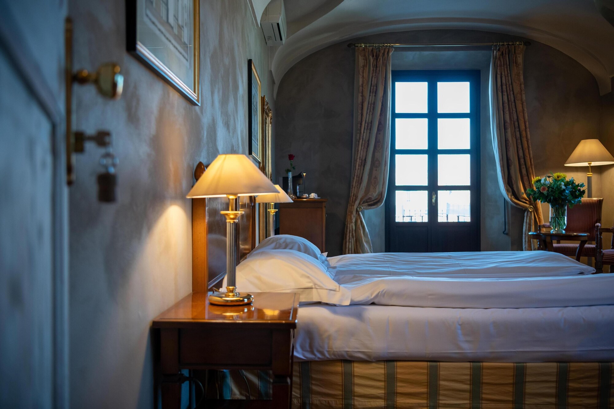 小型套房 - 带阳台