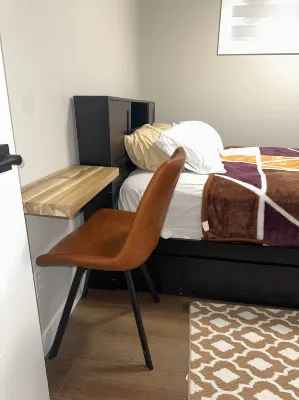 Cozy Furnished 1BR Suite in Regina Ξενοδοχεία στην πόλη 