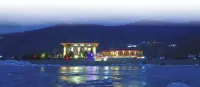 River Front Resort Hotels in 