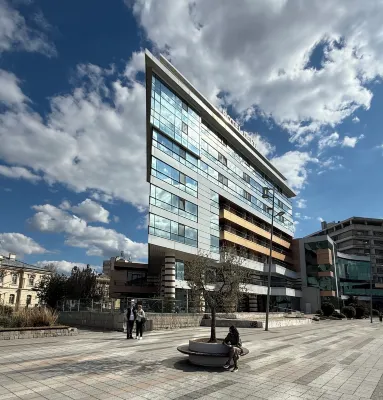 Hotel Delta 4 Hotels in 