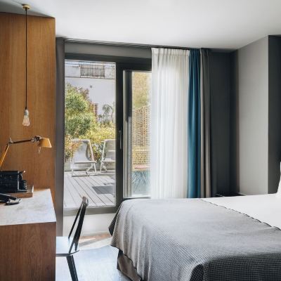 Double Room With Terrace Yurbban Trafalgar Hotel Promo Code