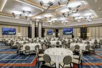 Legend Hotel Lagos Airport, Curio Collection by Hilton