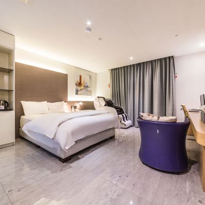 Brain Massage Luxury Massage Chair (Body Friend Phantom Massage Chair) 구월호텔 쿠폰