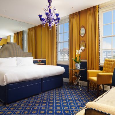 小型套房 紅色康乃馨皇宮中的魯本斯酒店優惠