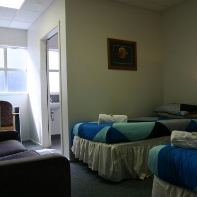 Twin Room with Ensuite Backpackers Central Hamilton Promo Code
