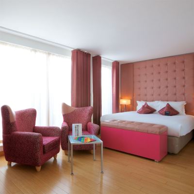 Premium Double Room, 1 King Bed, Balcony, City View