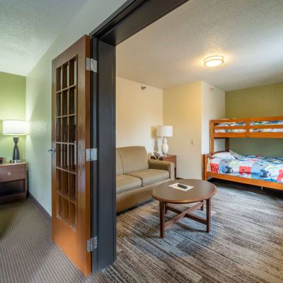 1 King Bed, Full/Twin Bunk Bed, 2-Room Suite, Second Floor, Non-Smoking