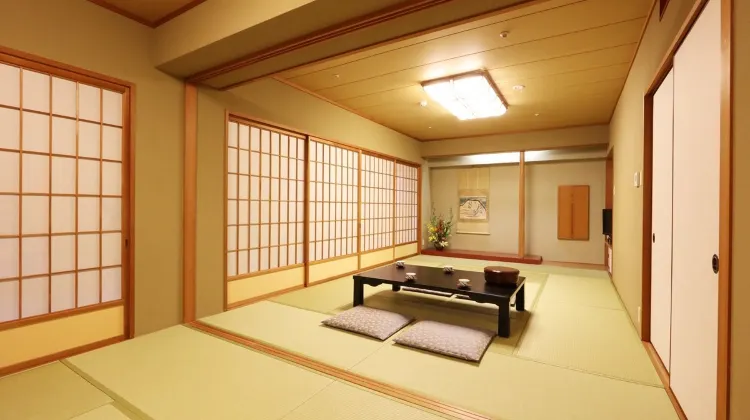 ホテルモナーク鳥取 外観