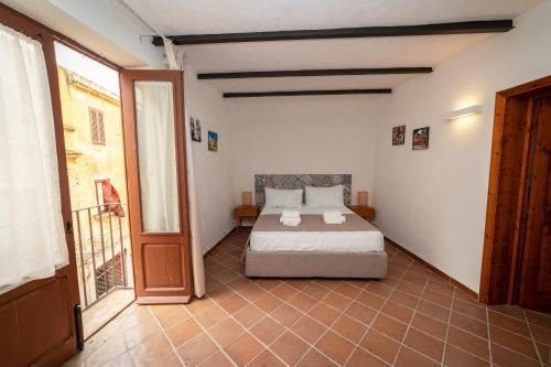 三人房（带独立浴室）