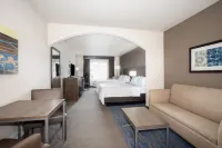 Holiday Inn Express & Suites MANHATTAN by IHG