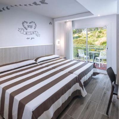 Double Or Twin Double Pool View Hotel Oasis Park Splash Promo Code