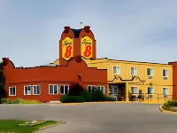 Super 8 by Wyndham Swift Current Hotels in 