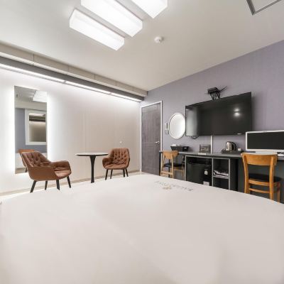 디럭스 룸 발렌타인 비즈니스 호텔 쿠폰