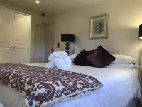 The Nobody Inn