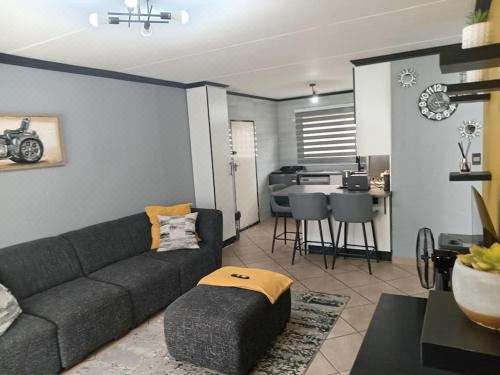 Maneli 69 Two-Bedroom Apartment