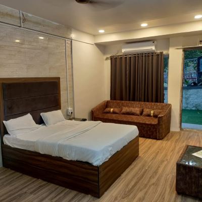 Room With Air Conditioner Saina Resort Promo Code