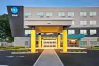 Tru by Hilton Chicopee Springfield Hotels in 