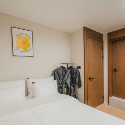 Cinema Room Suwon (Ingye-dong) Byeolheneunbam Promo Code