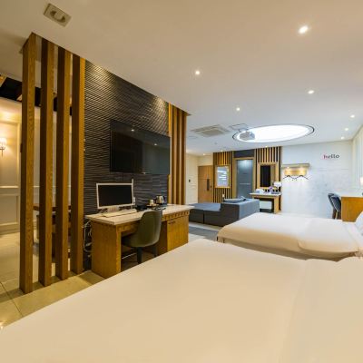 Free Party Room(Large Whirlpool Bath, Party Room) Seosan Hello Hotel 쿠폰