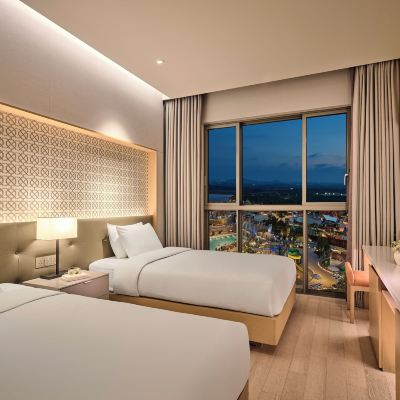 Superior Twin Room, Pool View (Sky Pool + Water Park For 2) 신화관 제주신화월드 호텔 앤 리조트 쿠폰