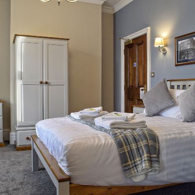 Deluxe Double Room Ensuite The Seven Stars Promo Code